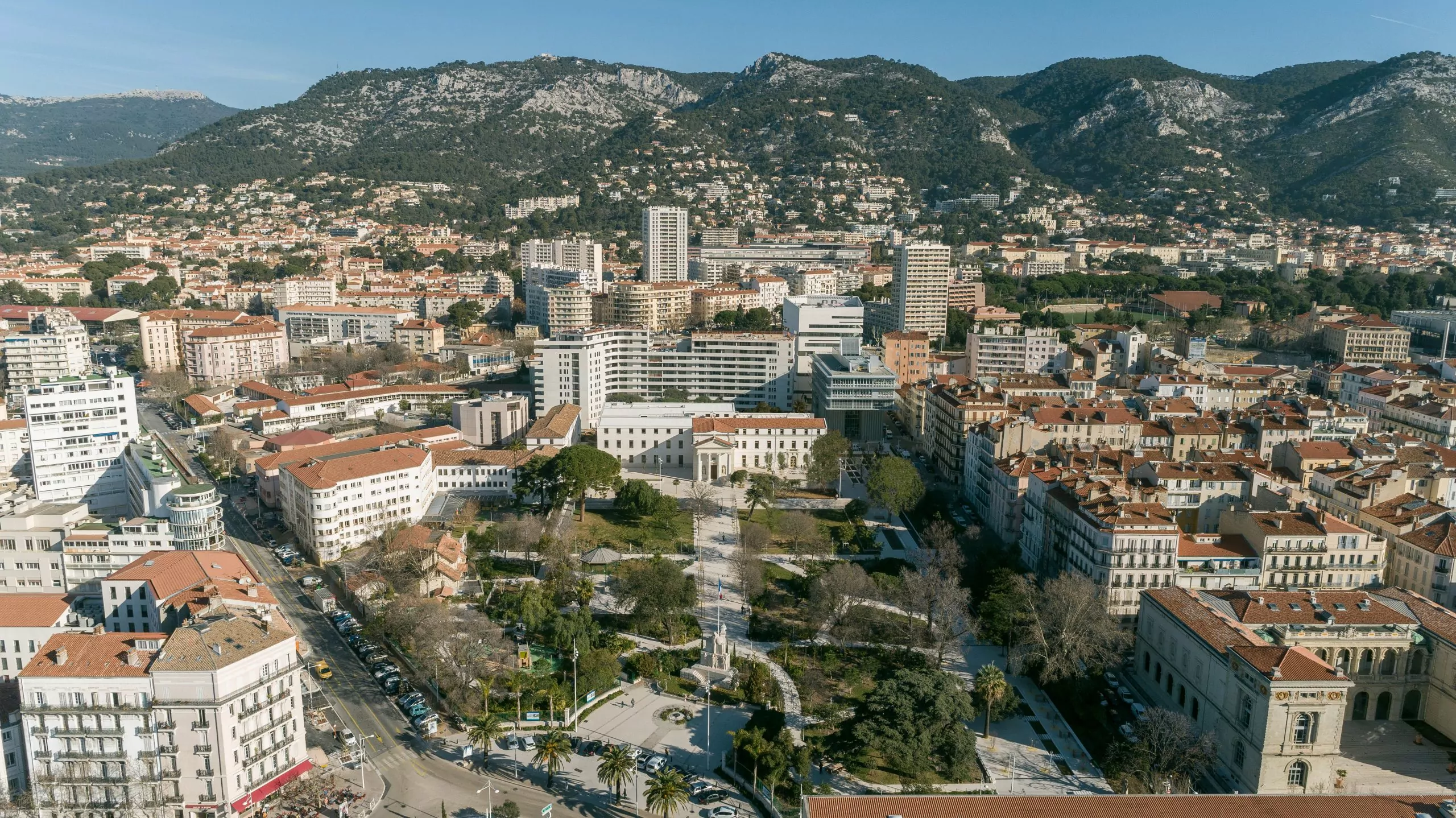 Quartier Chalucet par VEZZONI et Associés à Toulon